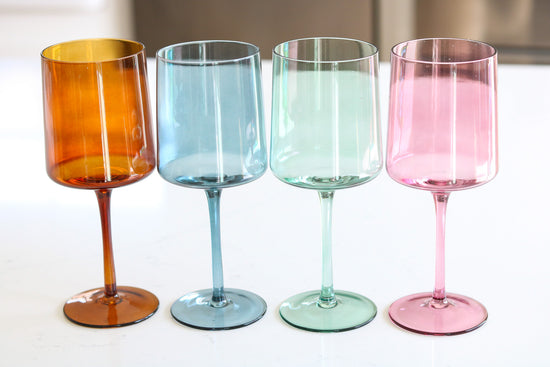 Load image into Gallery viewer, Stella Wine Glass Set
